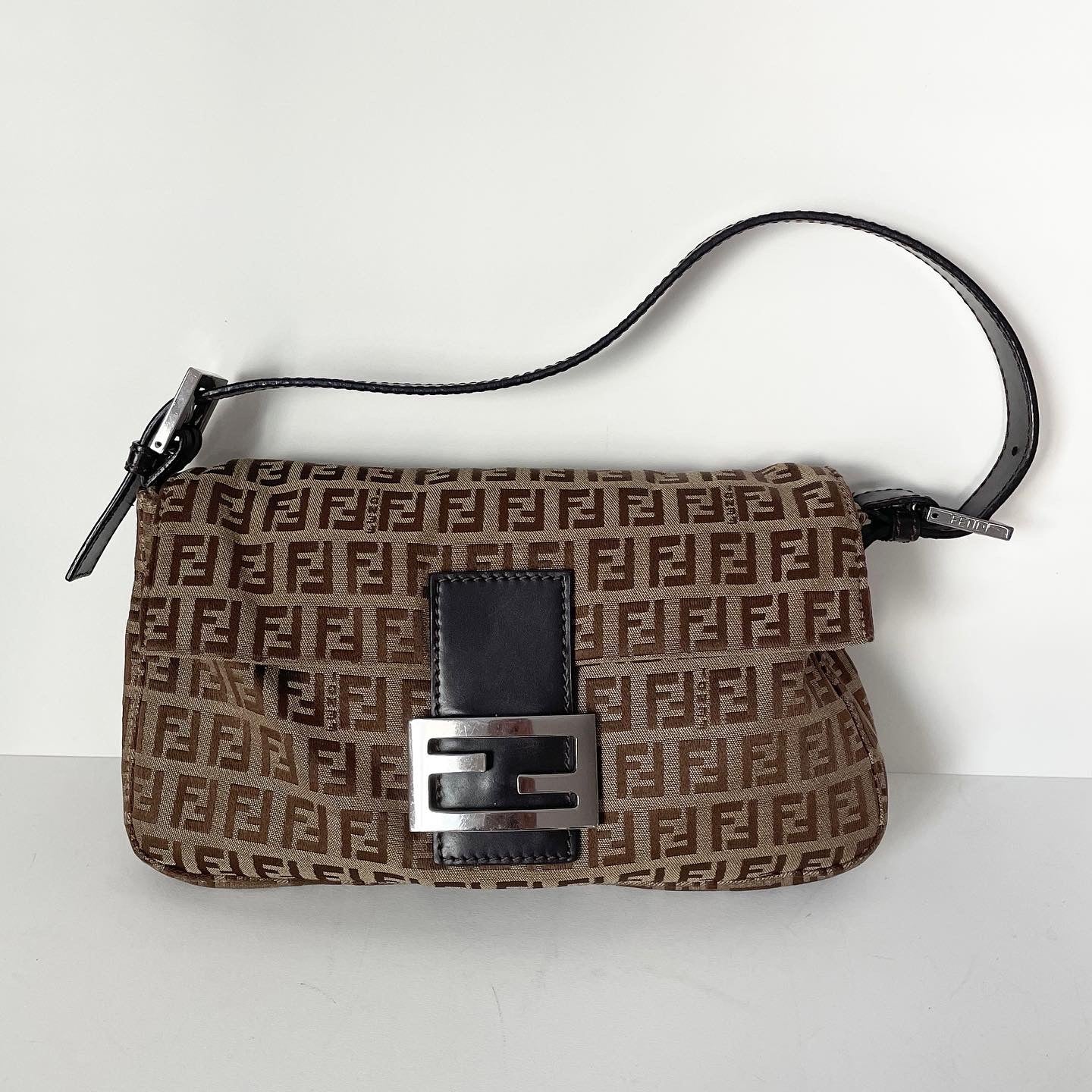Fendi Zucca Mini Baguette Shoulder Bag (SHF-19228) – LuxeDH